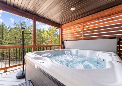 Private Hot Tub in vacation house rental near branson